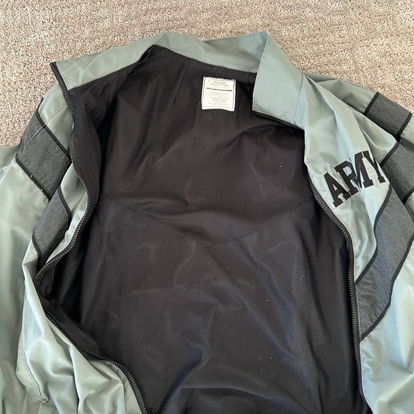 VINTAGE ARMY WARMUP JACKET - Picture 5 of 10